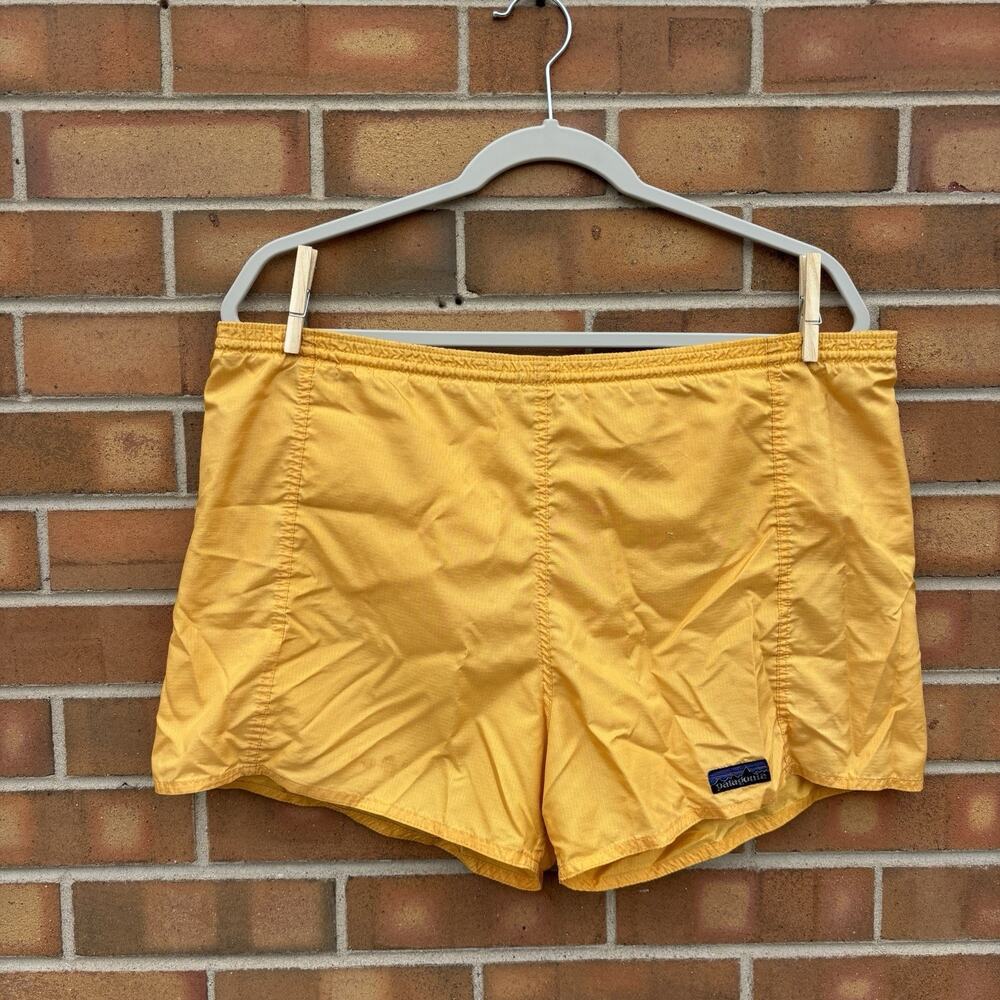 Vintage 90s Mens Patagonia Orange Yellow Lined Baggies Swim Trunks Shorts Flaws